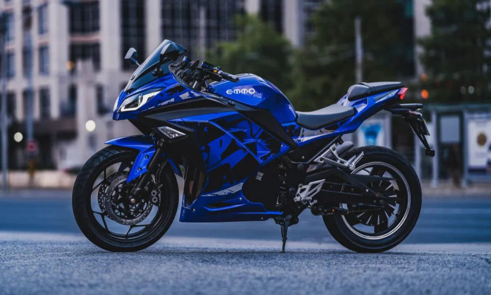 Electric Bikes vs. Electric Motorcycles: A Comprehensive Comparison