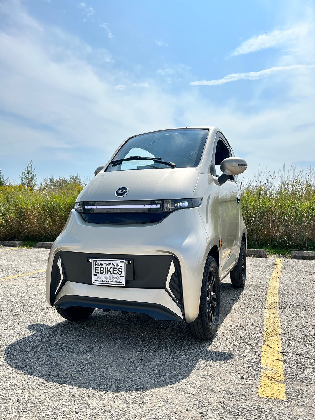Ecolo ET4 Connect 4 Wheel Enclosed Mobility Scooter – Ride the Wind Ebikes