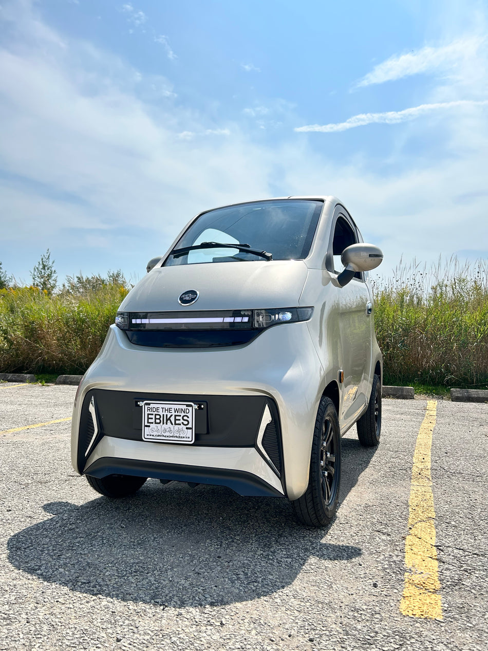 Ecolo ET4 Connect 4 Wheel Enclosed Mobility Scooter