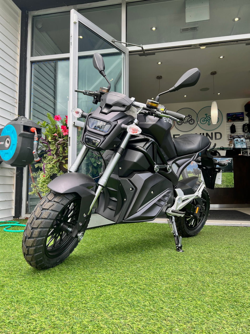 Evoque Etron 2024 Electric Motorcycle Style - 72V32AH LI - SALE