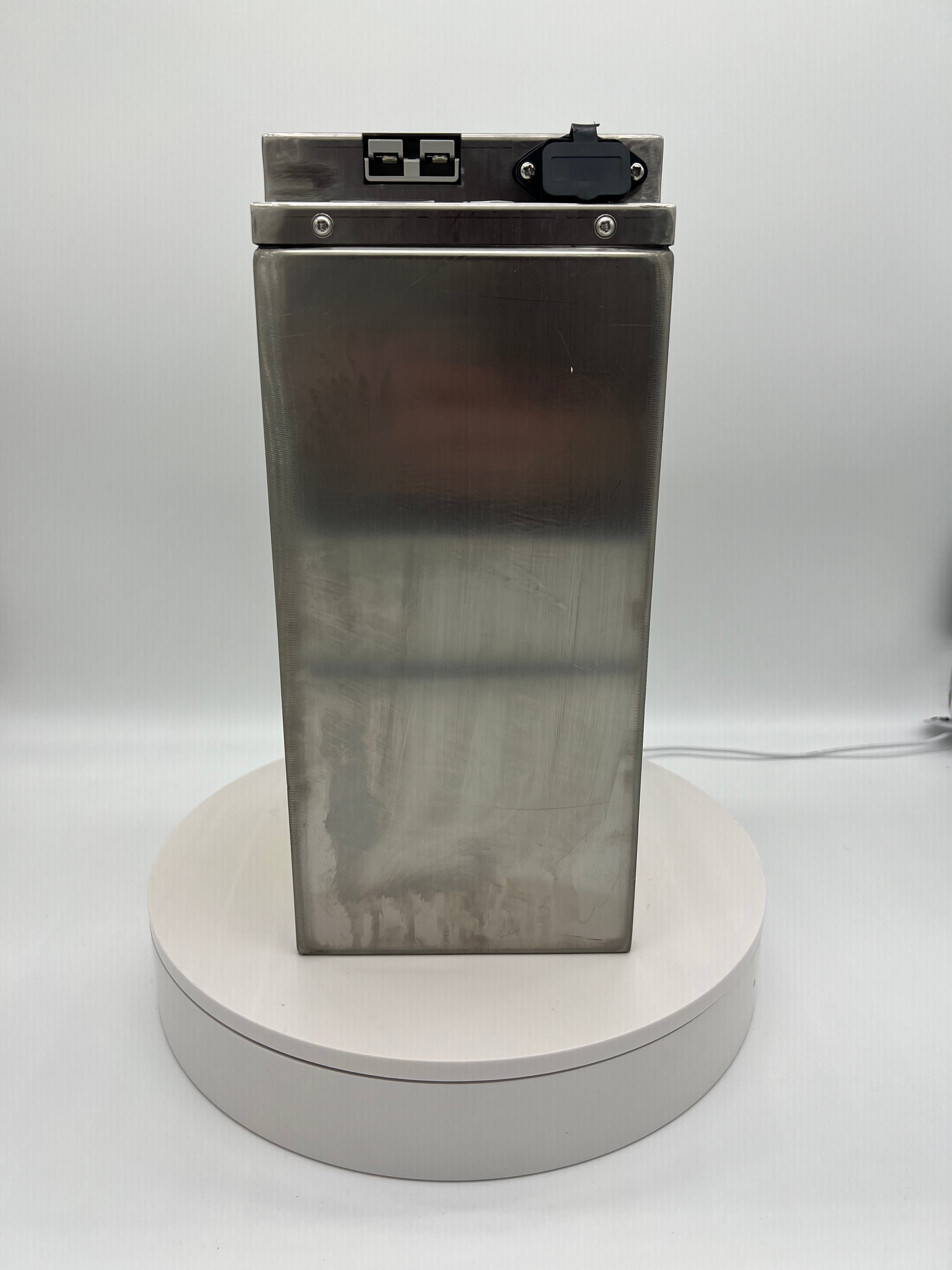 Emmo 60v30ah Lithium Battery