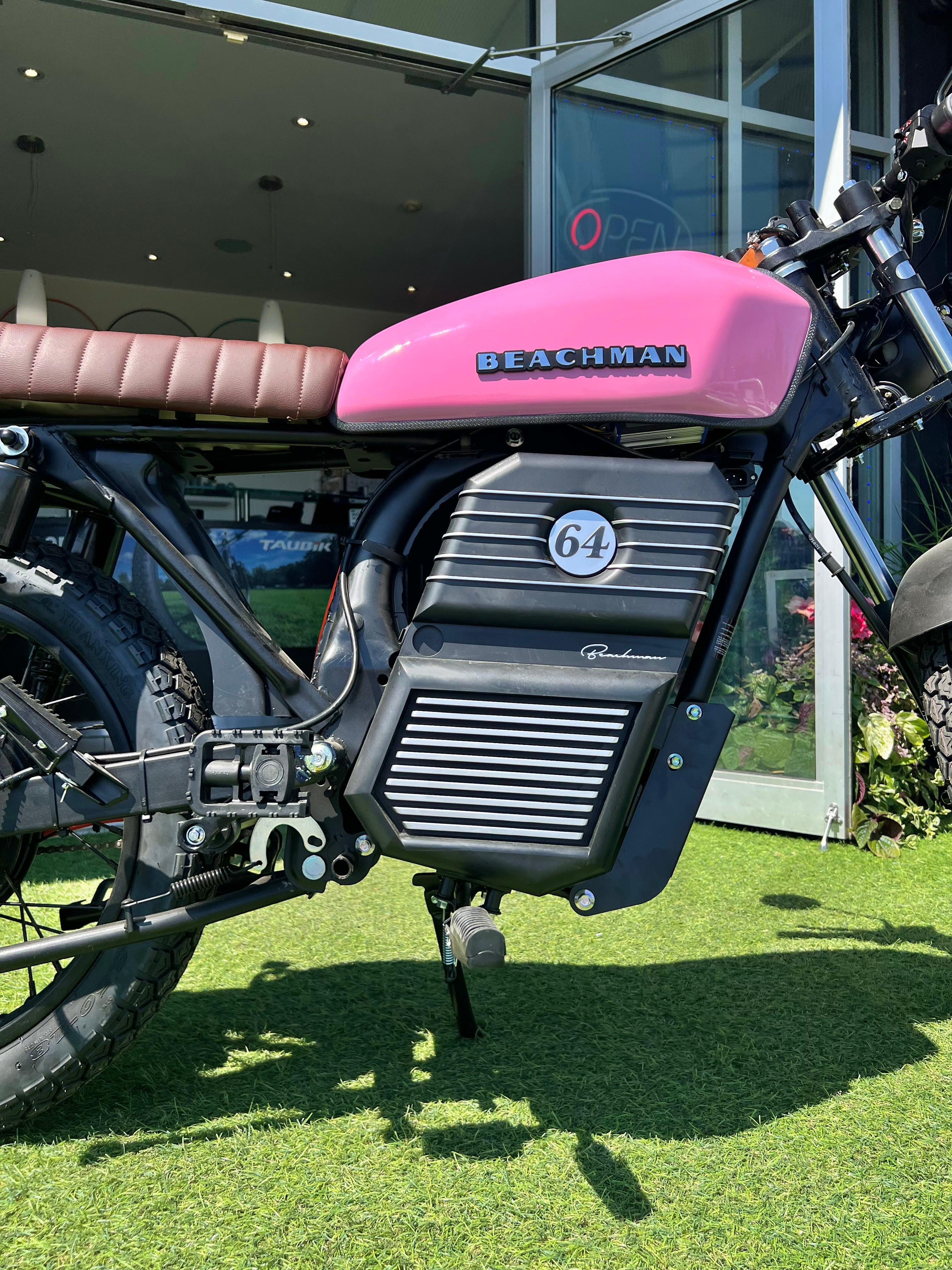 Beachman '64 | Low Speed Motorcycle