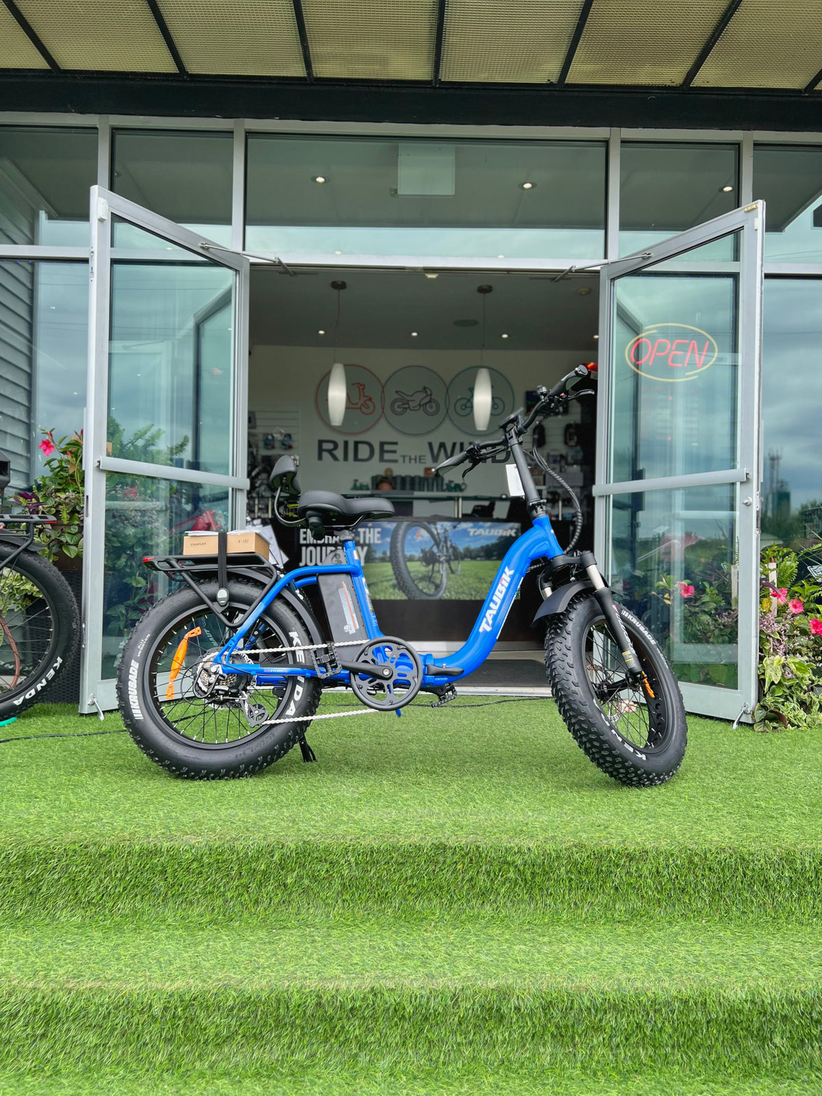 2025 Taubik Escape Ebike Electric Bicycle Foldable Style 20" Fat Tires UL 2849