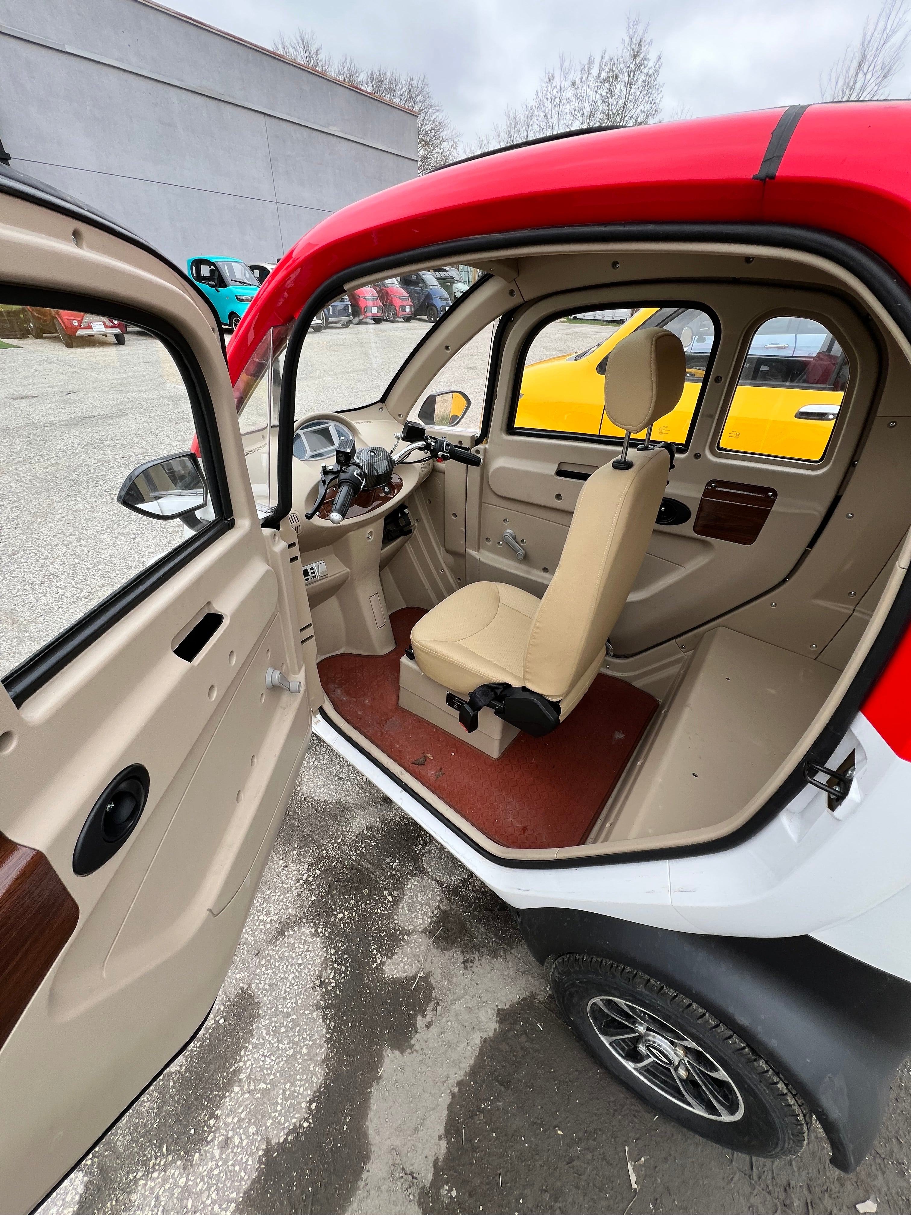 Used Ecolo Cruise ET-4 Enclosed Mobility Scooter