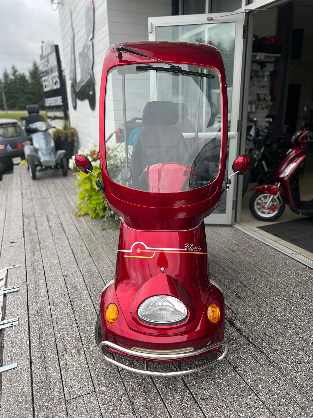 Ecolo ET4 Classic Mobility Scooter with Roof