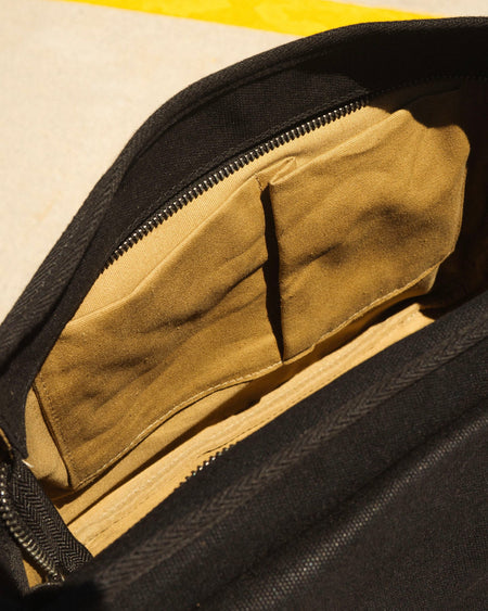 Beachman Midnight Black Saddlebag