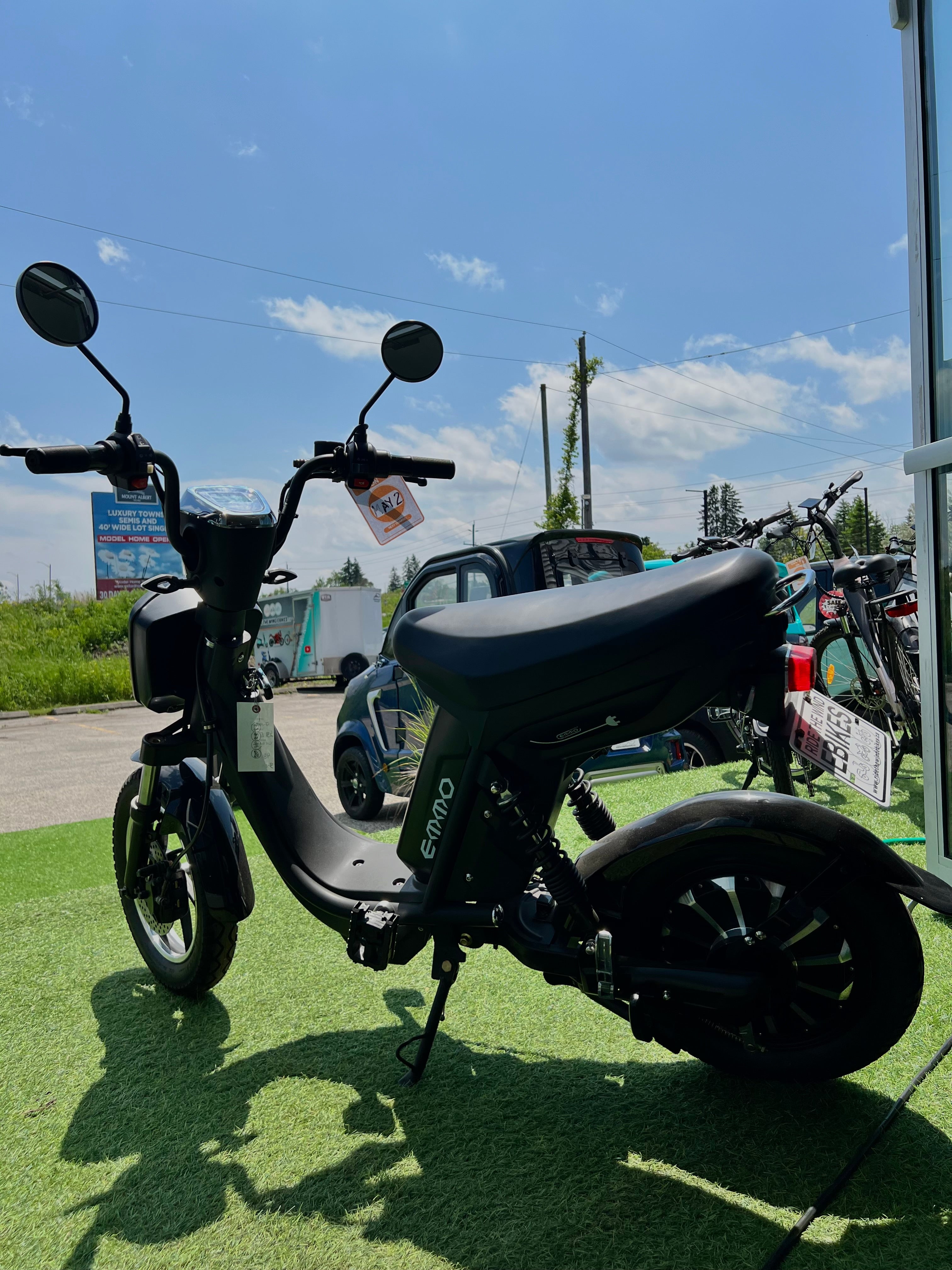 Emmo Urban Electric Scooter