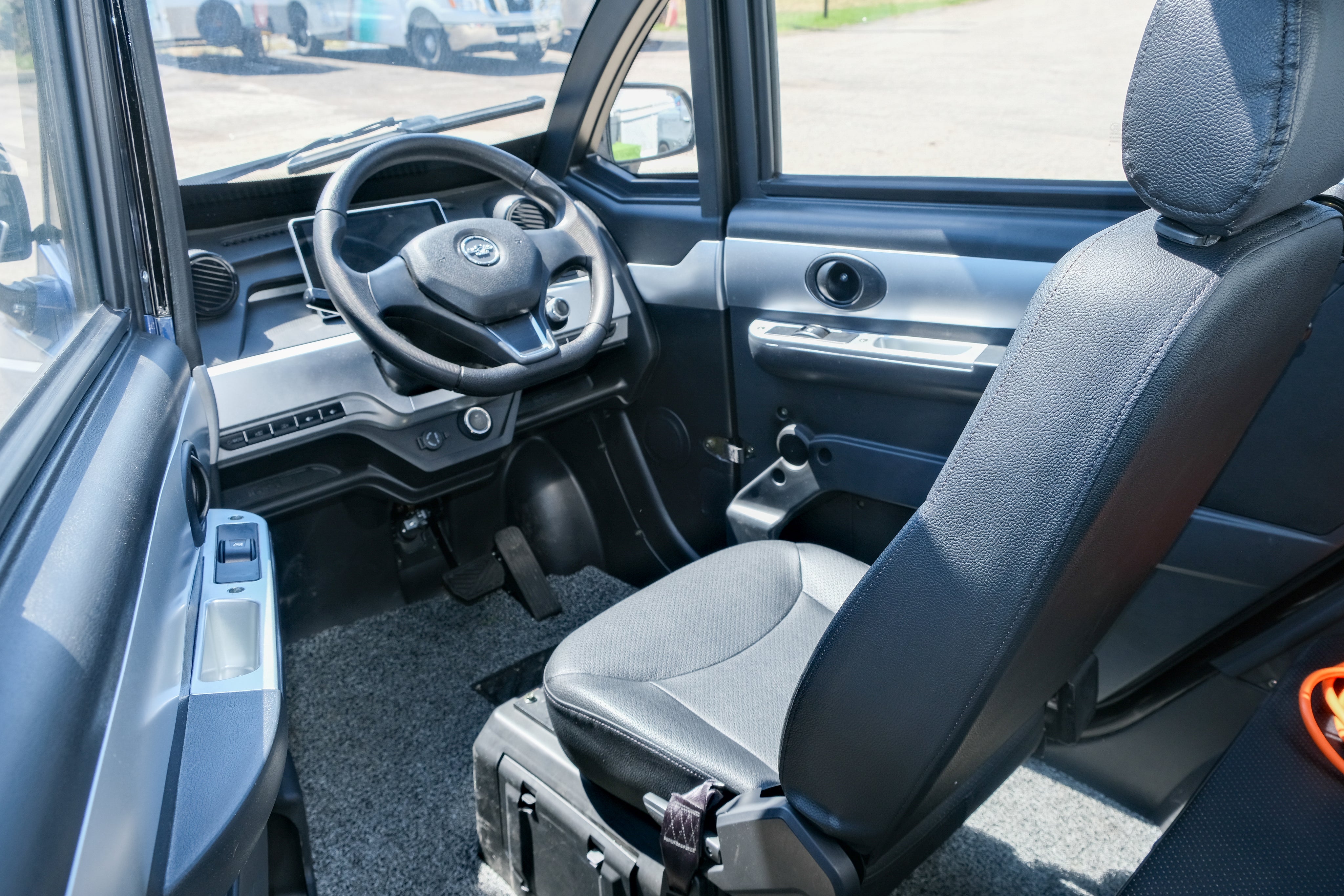 Ecolo ET4 Spark 4 Wheel Enclosed Mobility Scooter