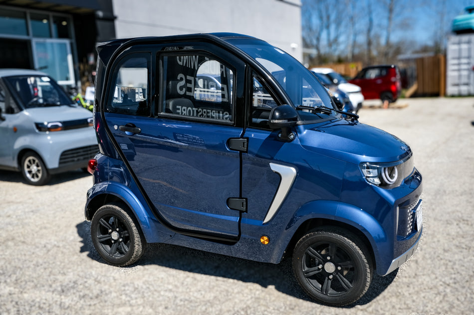 Ecolo ET4 Spark 4 Wheel Enclosed Mobility Scooter