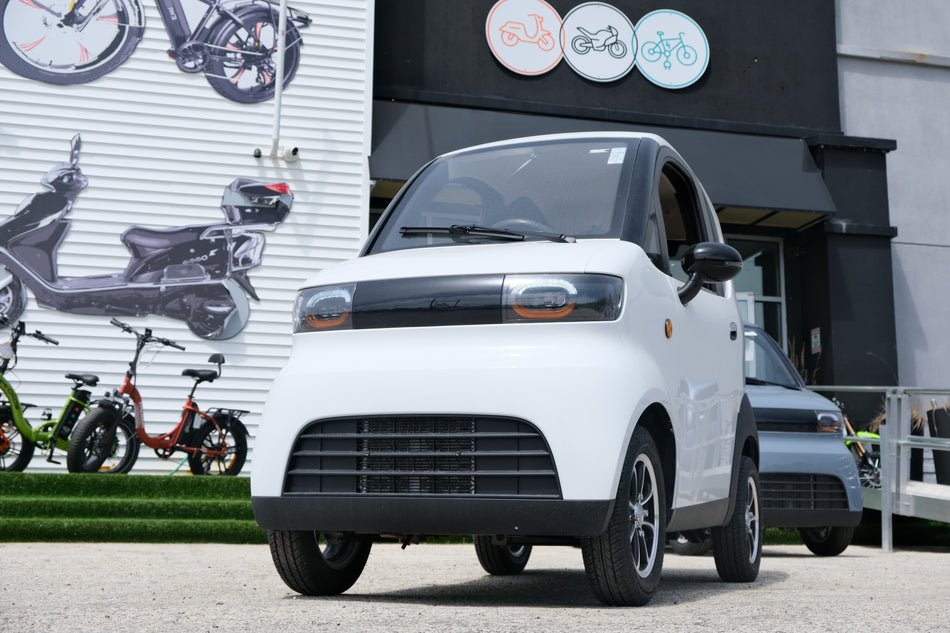 Evoque Enza | Electric Enclosed Mobility Scooter