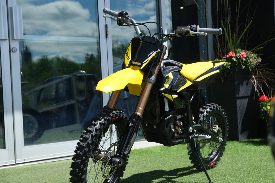 2026 Surron Hyper Bee | Electric Dirt Bike