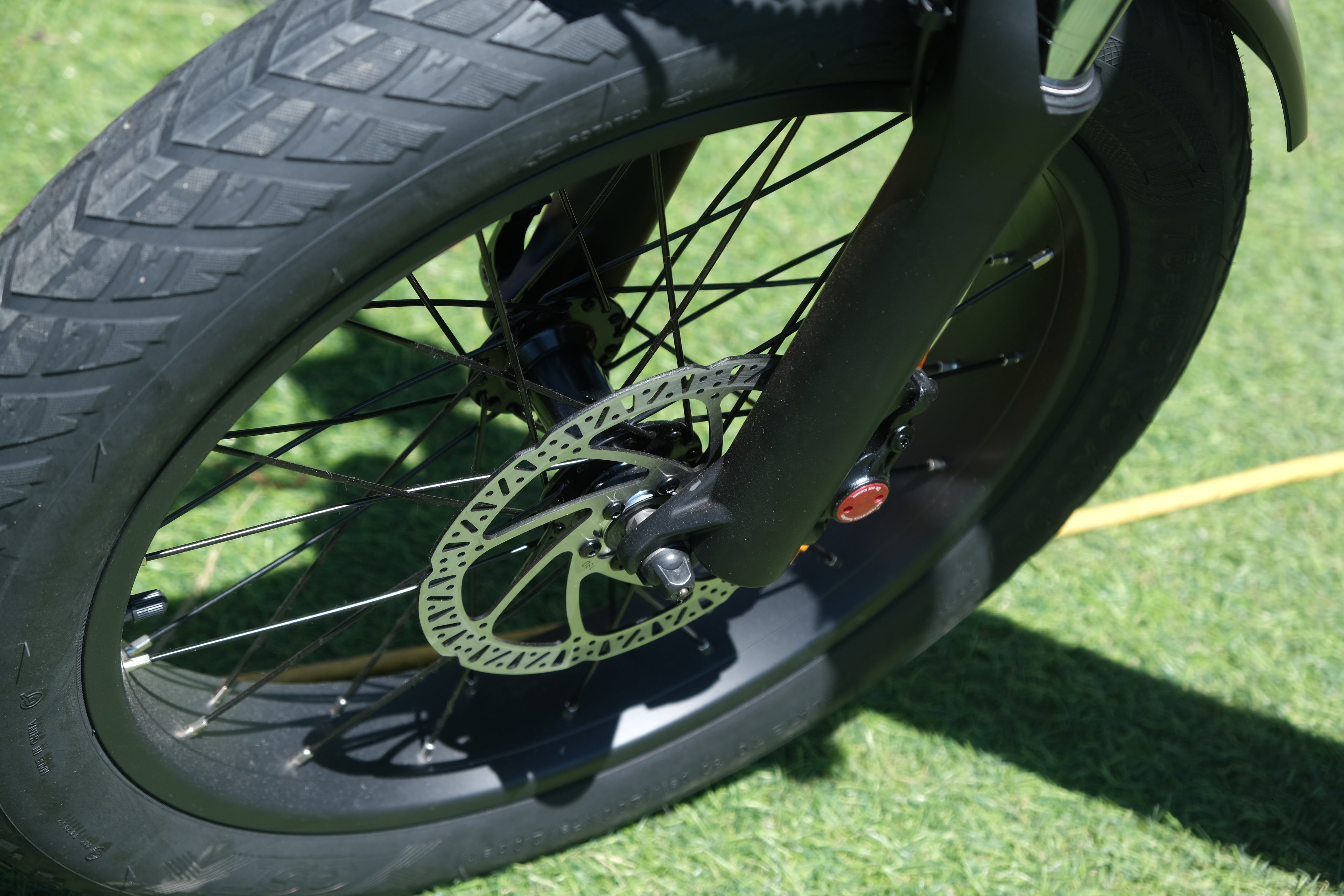 2026 Taubik Monaco S Ebike Electric Bicycle Foldable Style 20" x 3" Tires UL 2849