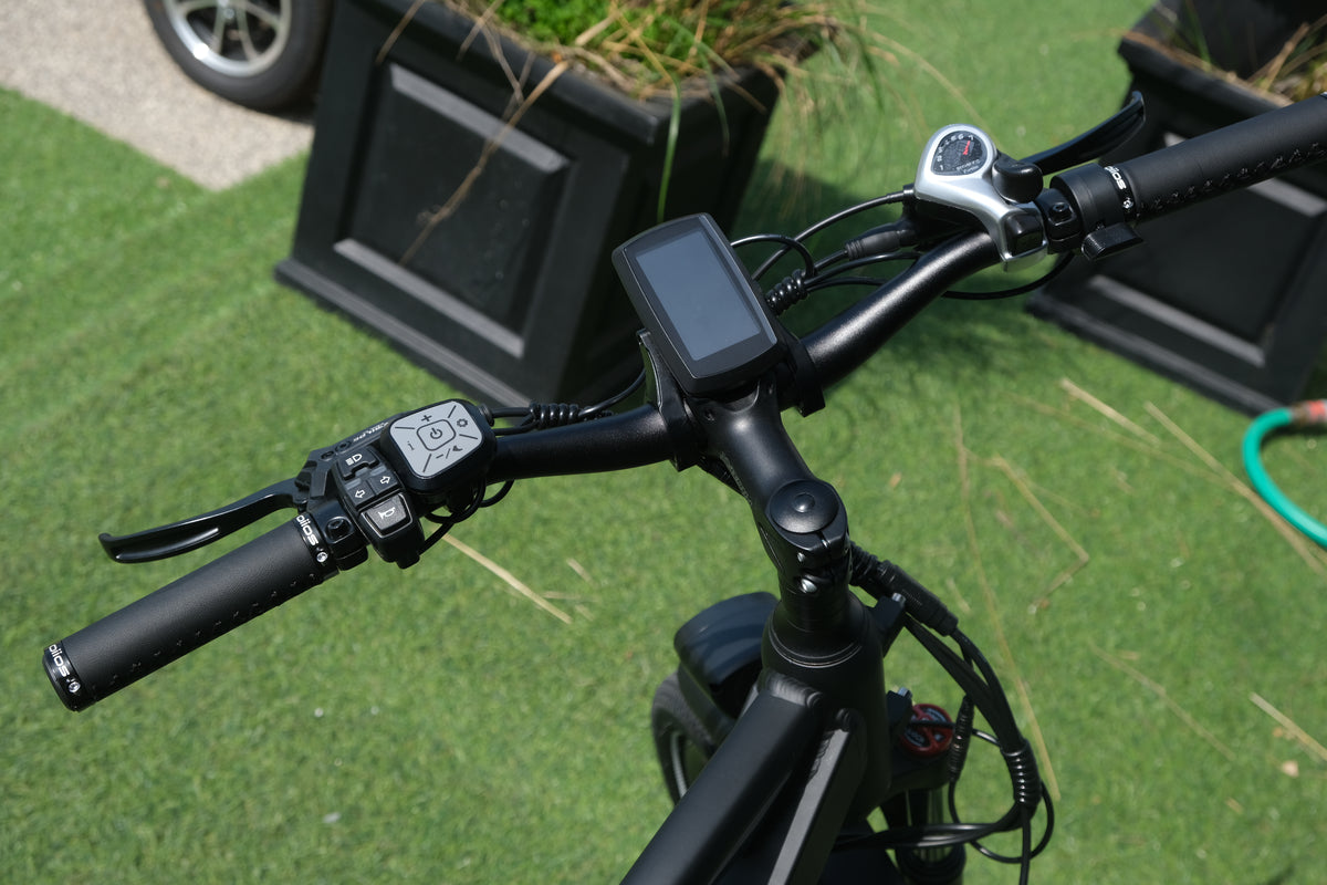 Oiios Voltus All Terrain Fat Tire Commuter EBike