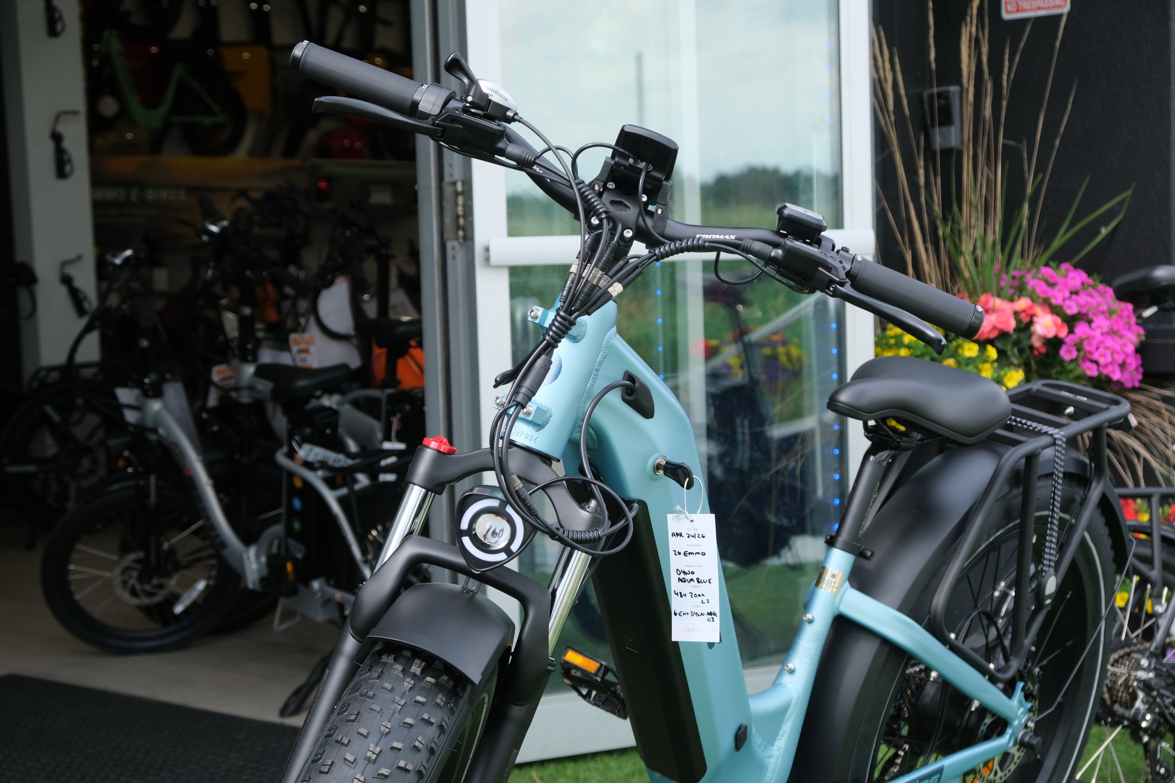 Oiios Dyno Step-Thru Fat Tire Electric Bike