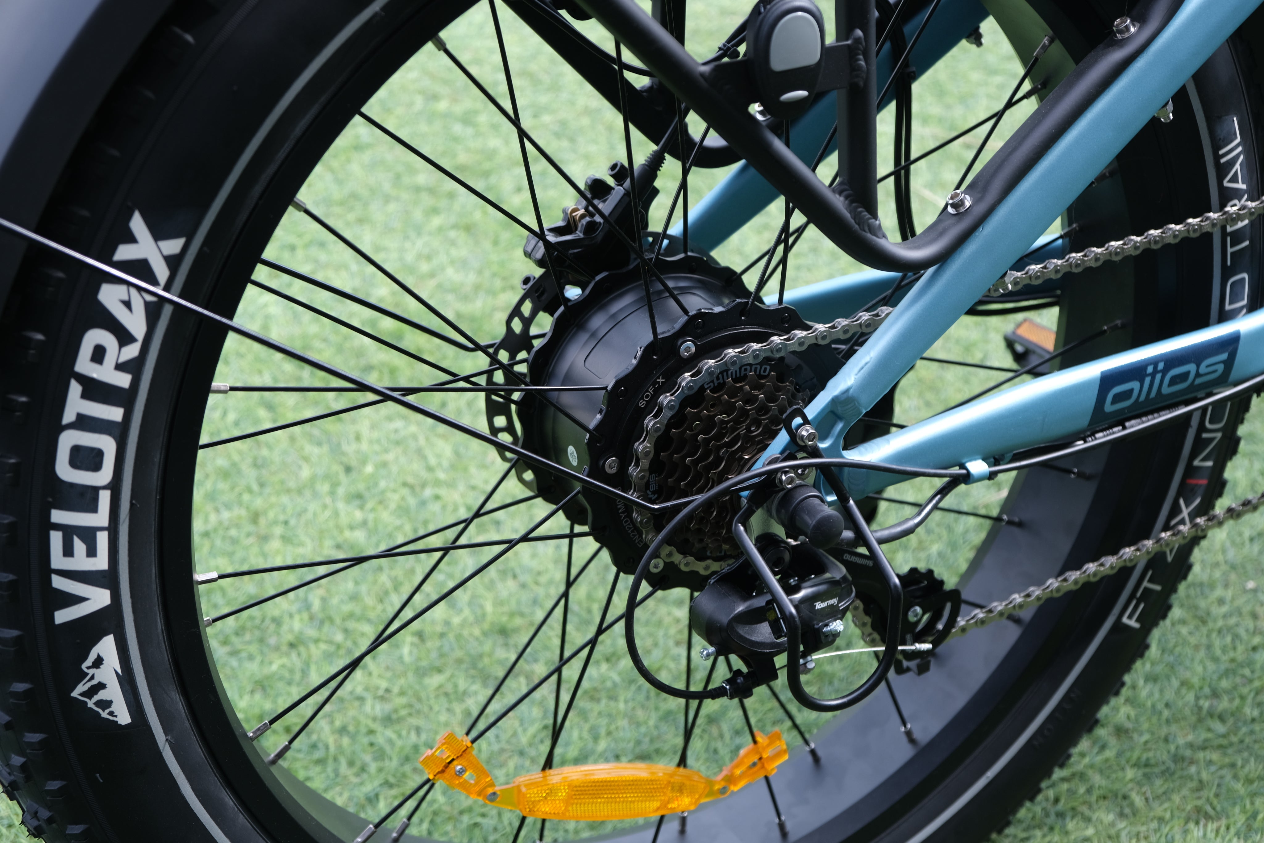 Oiios Dyno Step-Thru Fat Tire Electric Bike