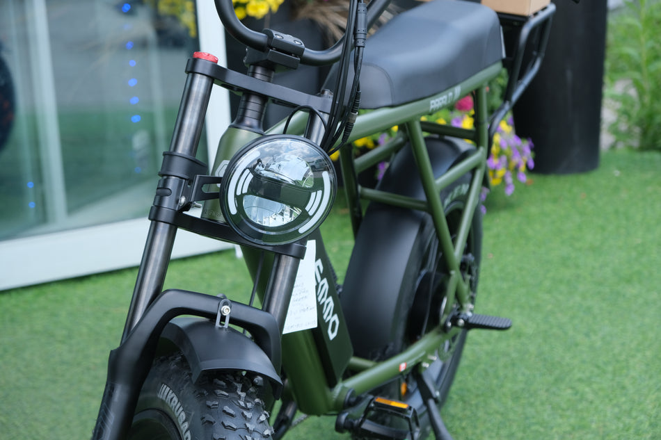 Emmo Paralo Pro Moped Style EBike