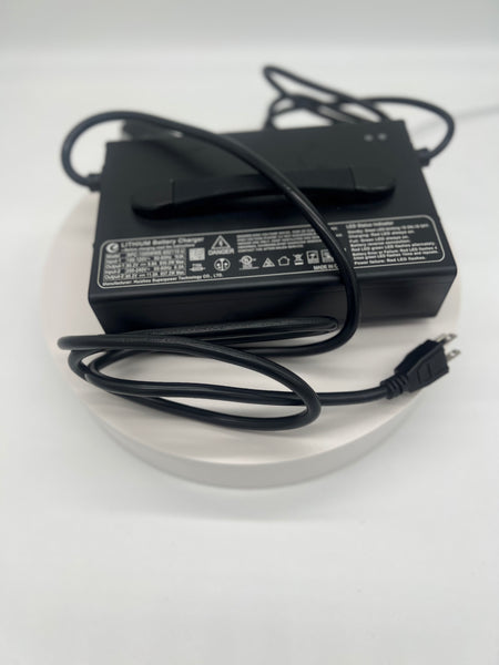Caofen DS-30 Trail Lithium Charger 72v30ah