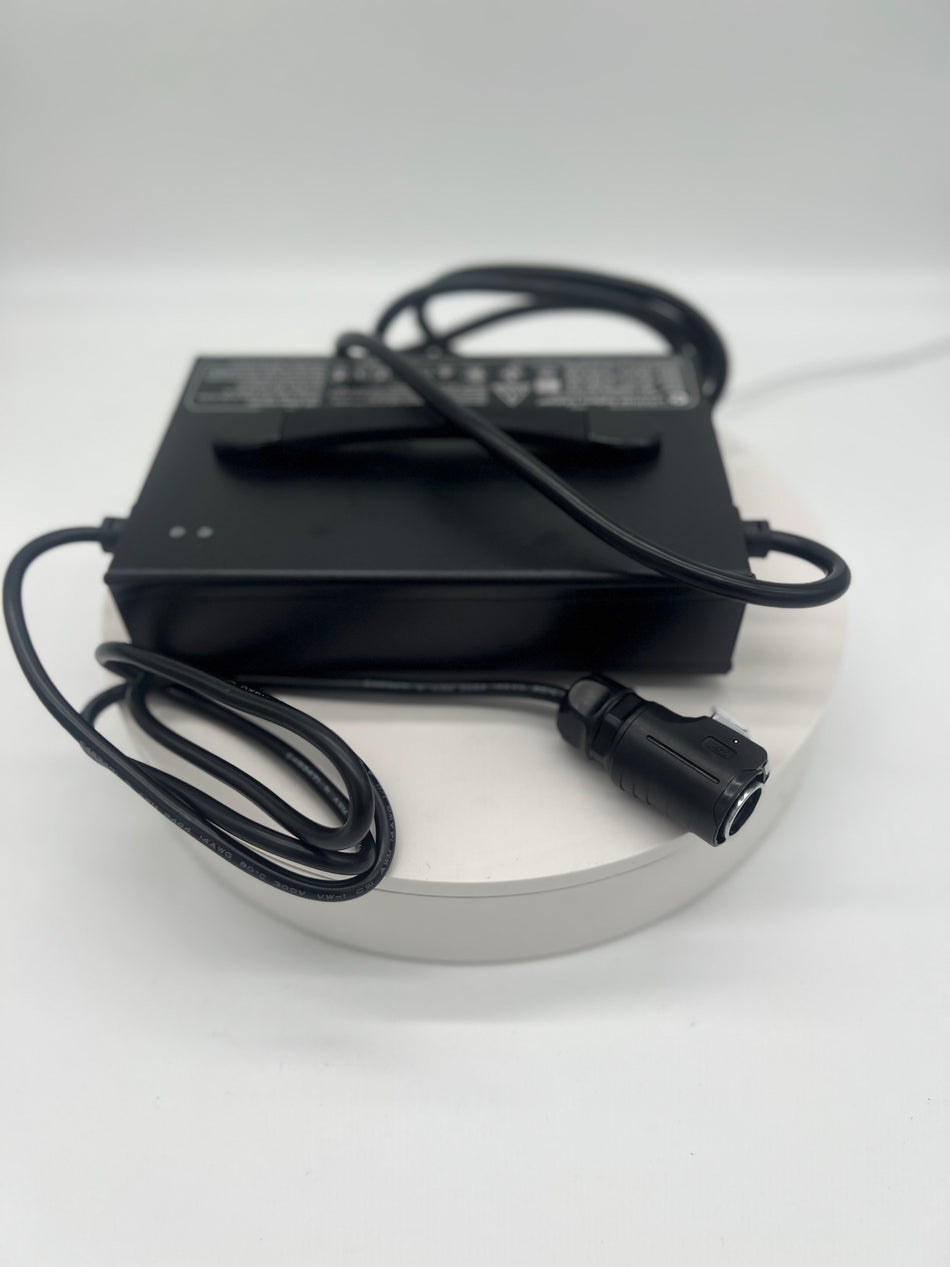 Caofen DS-30 Trail Lithium Charger 72v30ah