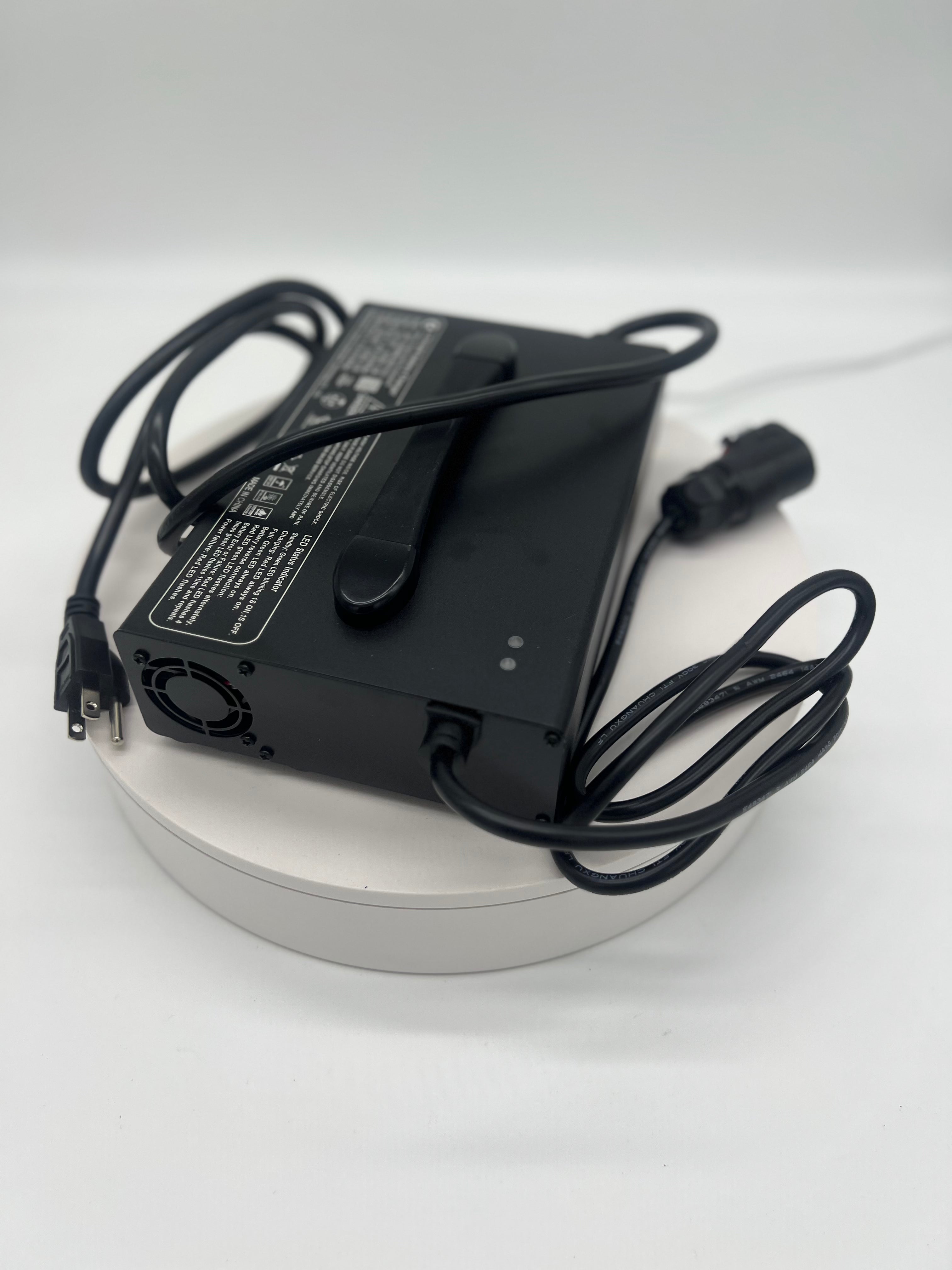 Caofen DS-30 Trail Lithium Charger 72v30ah