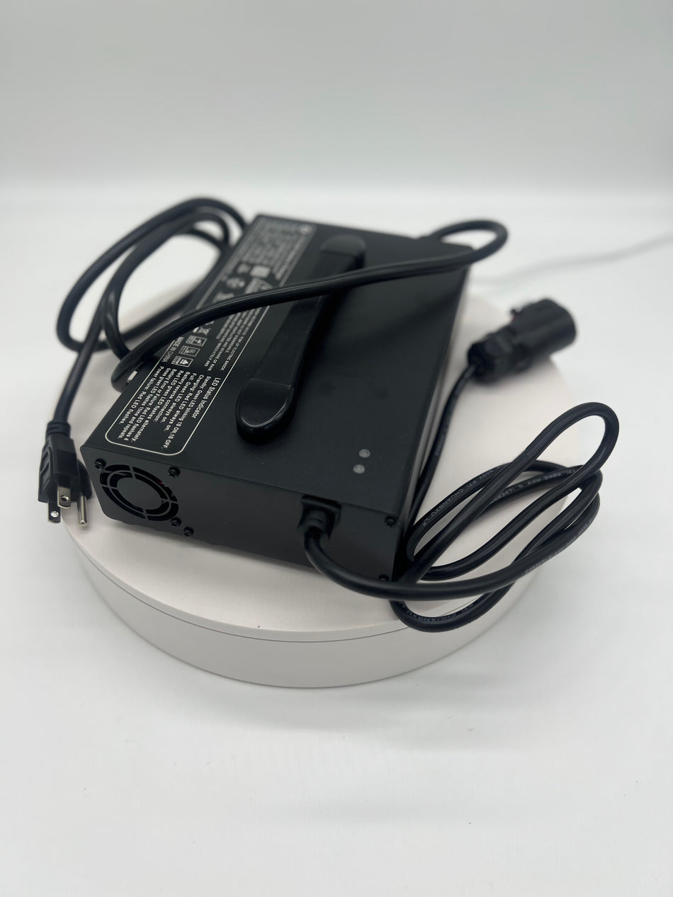 Caofen DS-30 Trail Lithium Charger 72v30ah