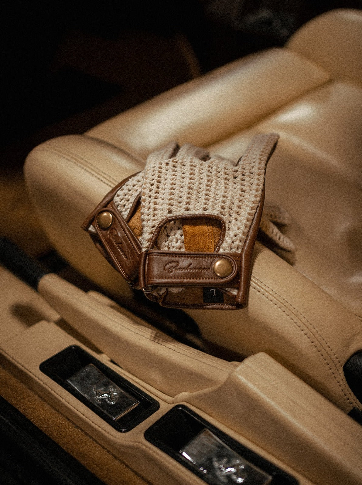 Beachman Knit Leather Riding Gloves