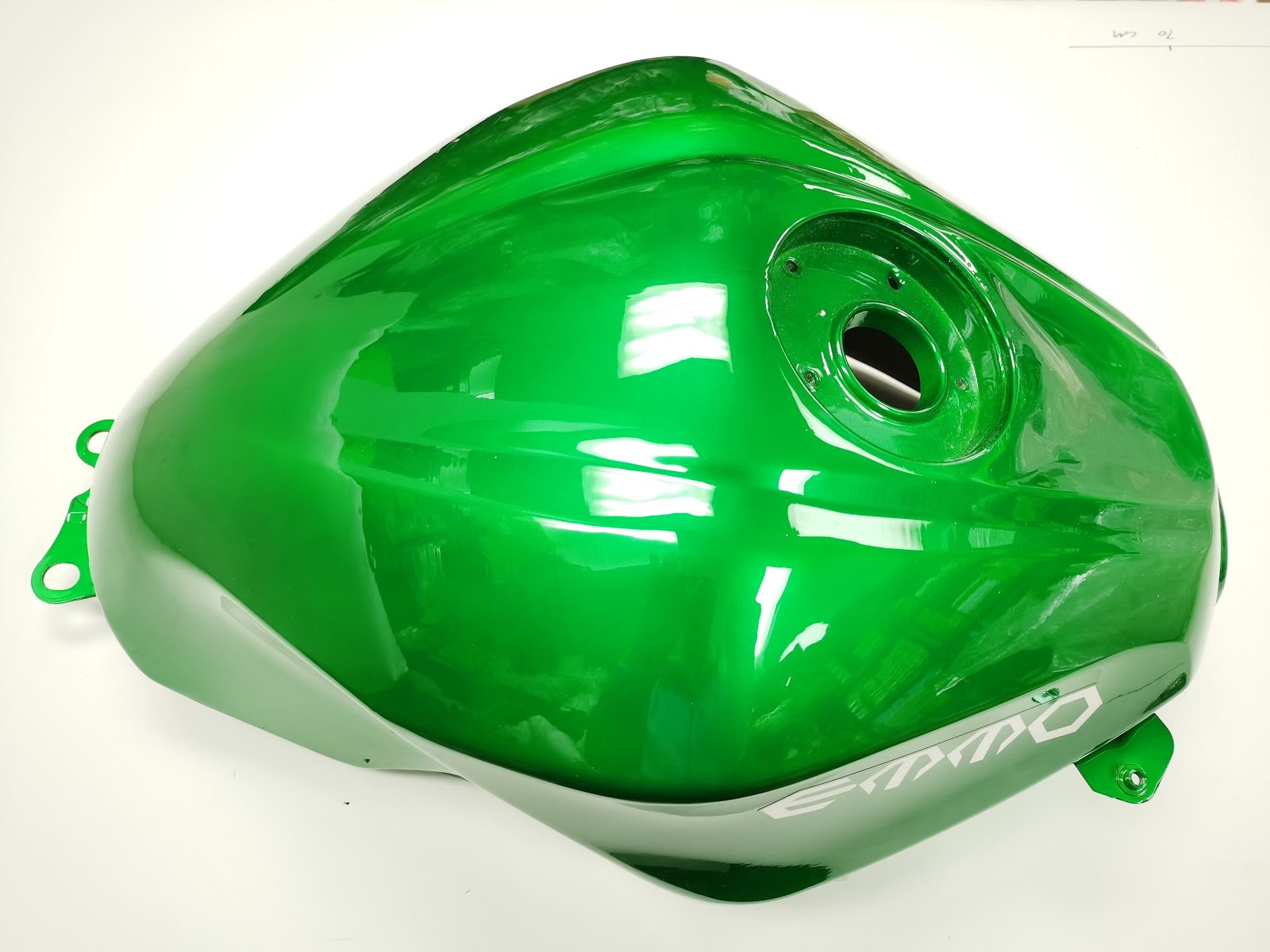Emmo Zone Tank