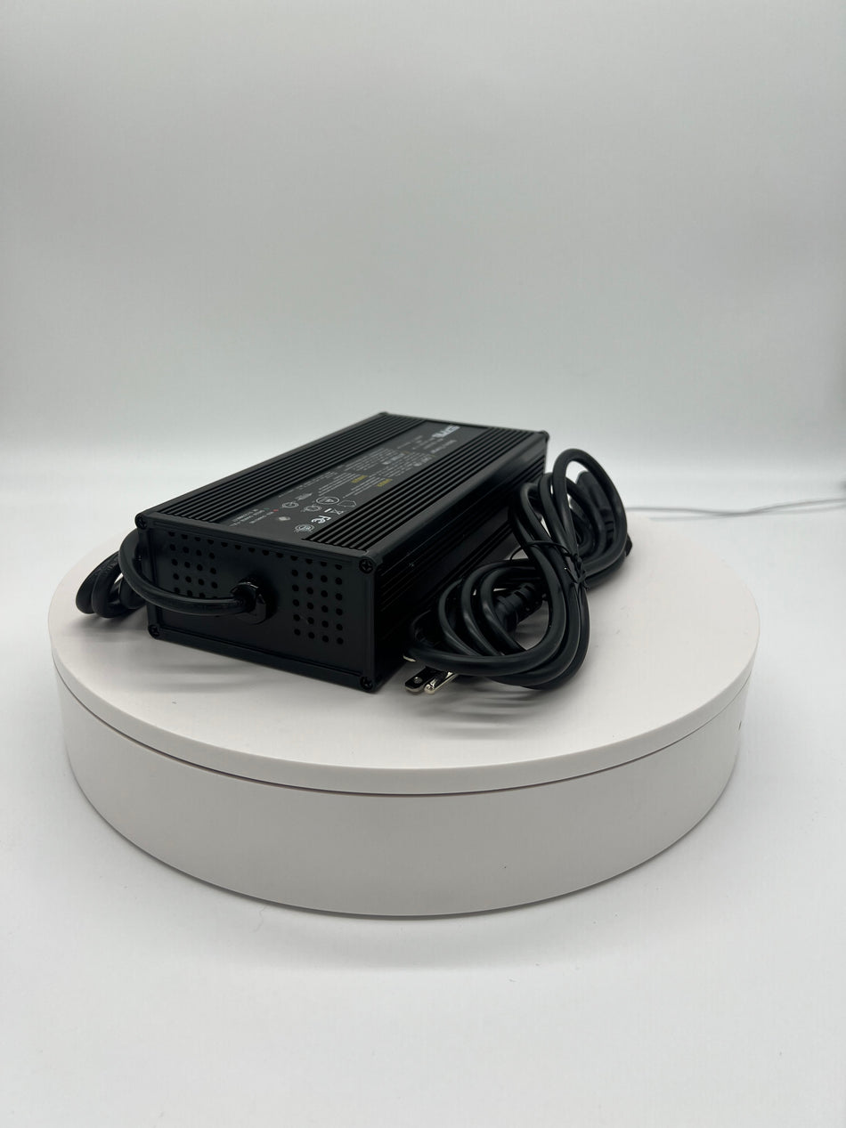 60v Lithium Charger 71.4v 4amp output