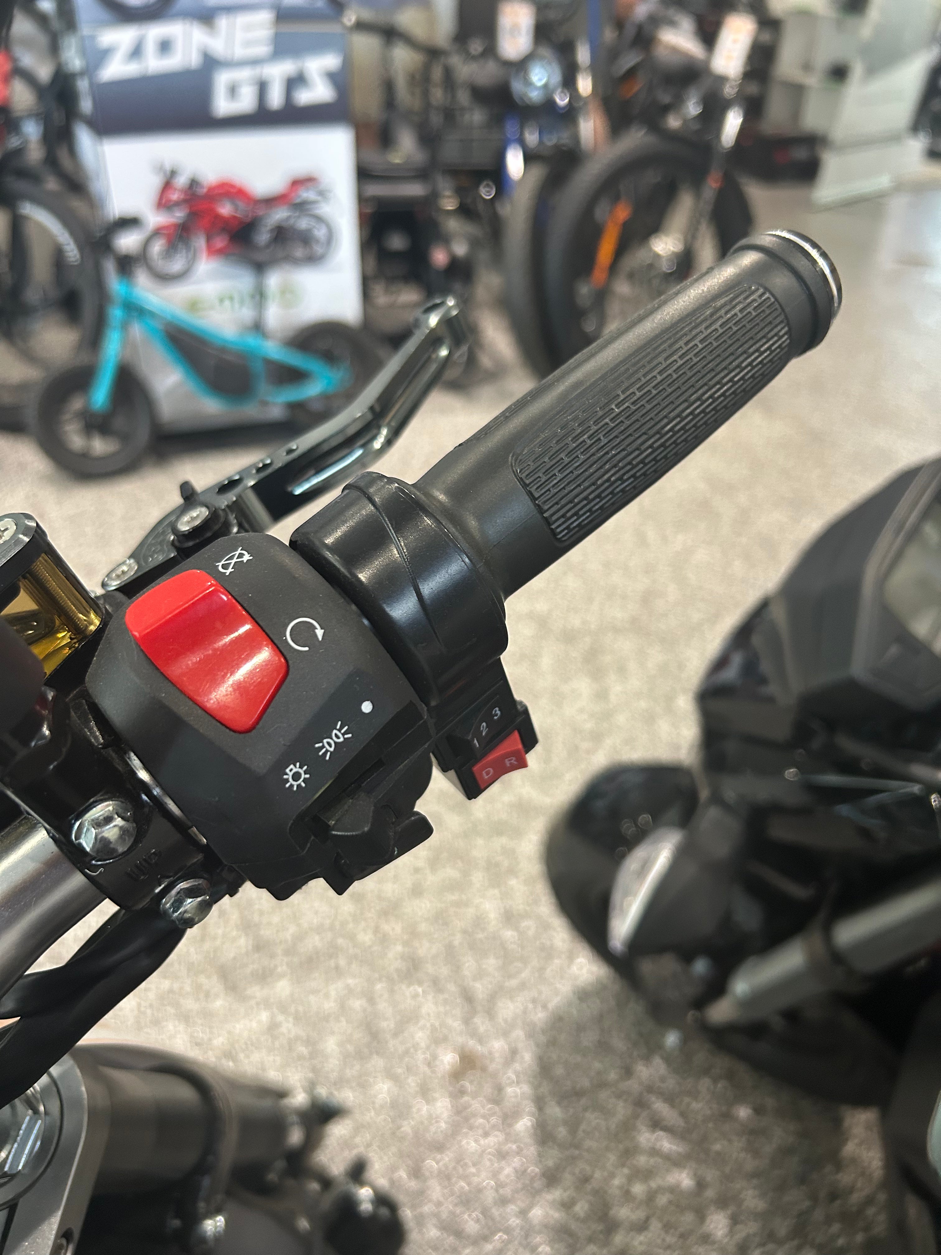 Evoque Streetster Throttle Unit