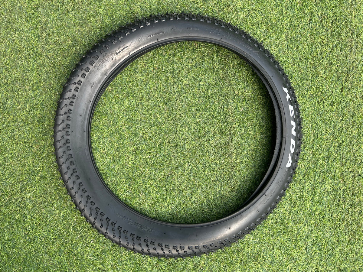 KENDA K1151 JUGGERNAUT PRO (26 X 4.0) TIRE