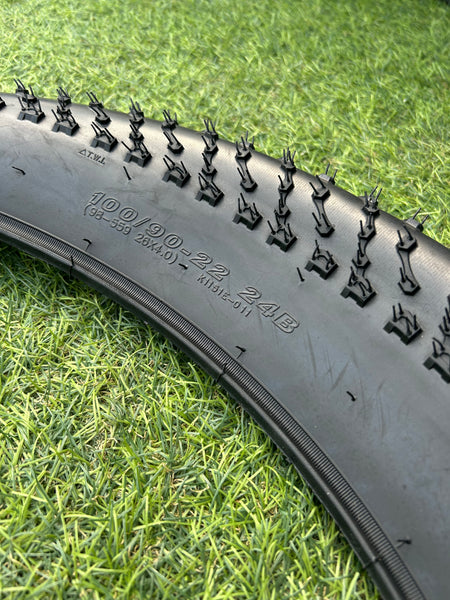 KENDA K1151 JUGGERNAUT PRO (26 X 4.0) TIRE