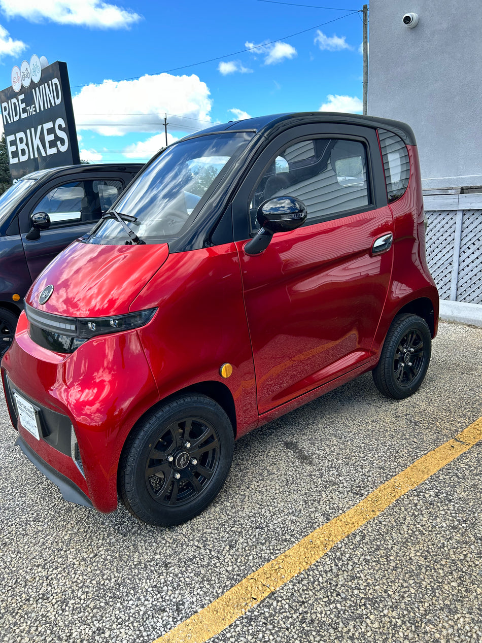 Ecolo ET4 Connect 4 Wheel Enclosed Mobility Scooter SALE!!