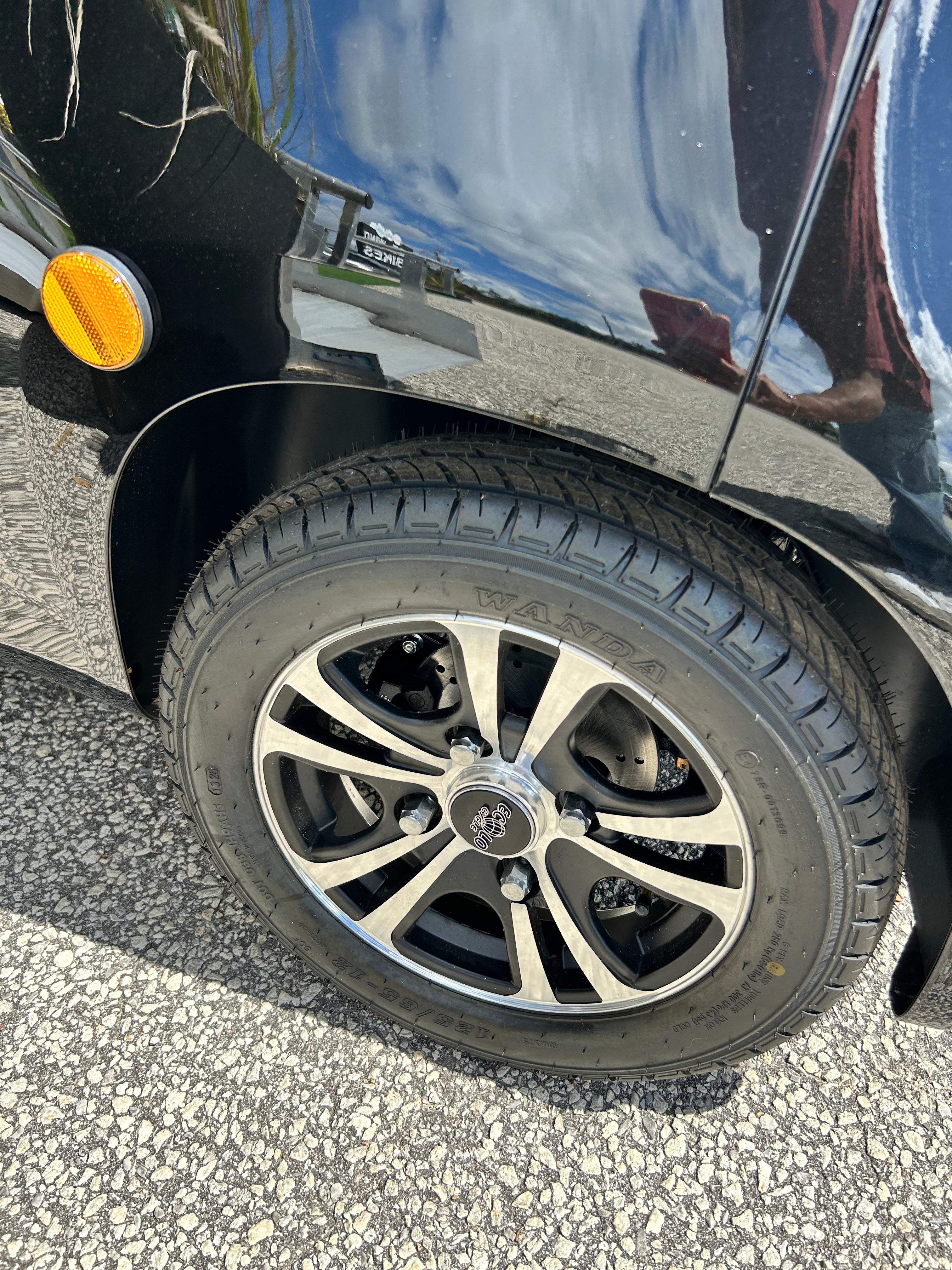 Ecolo ET4 Connect PLUS 4 Wheel Enclosed Mobility Scooter (END OF SUMMER SALE!!)