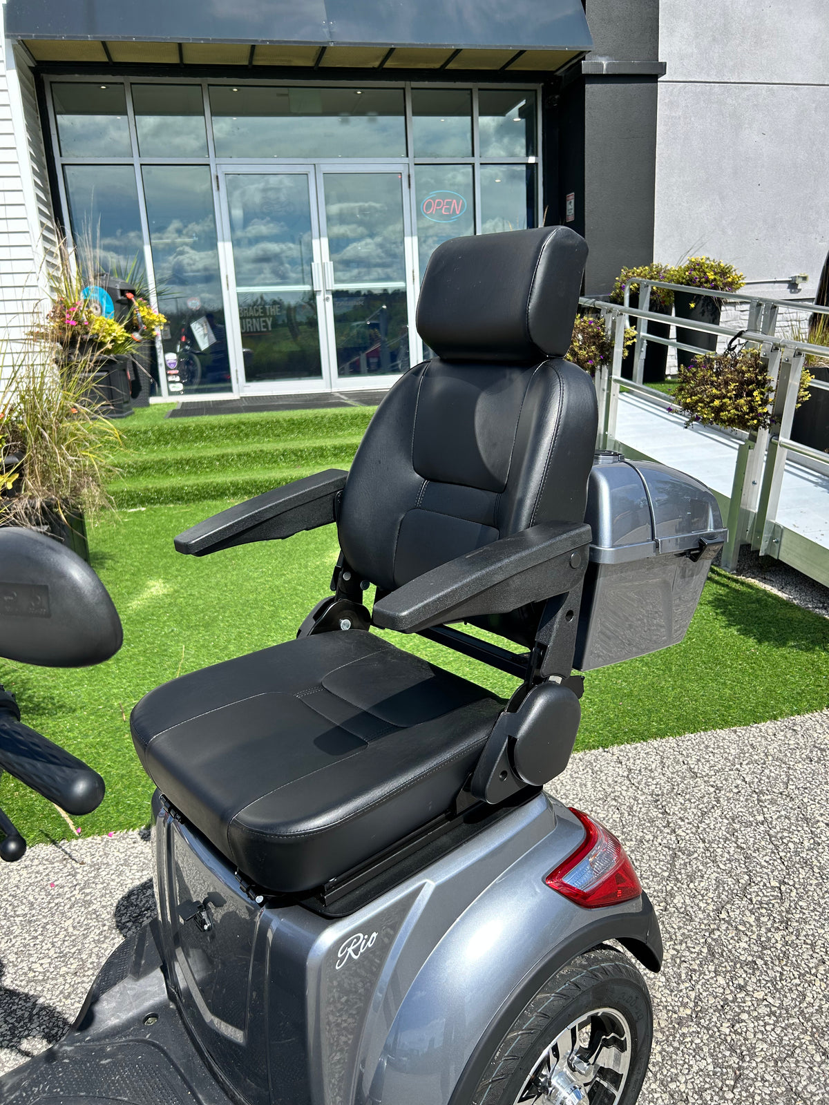 Ecolo ET4 Rio 4 Wheel Mobility Scooter Lithium (USED 9KM)