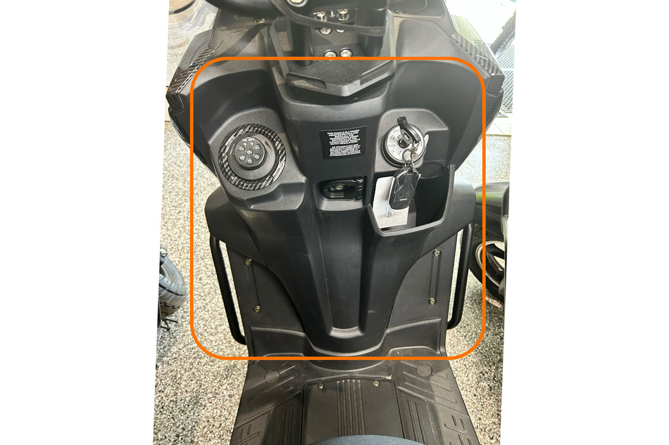 Emmo Nok Panel Facing Driver