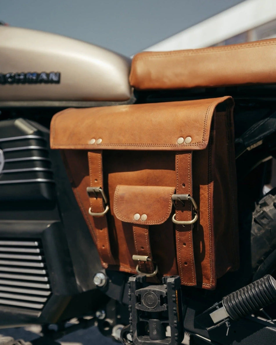 Beachman '64 Leather Saddle Bag