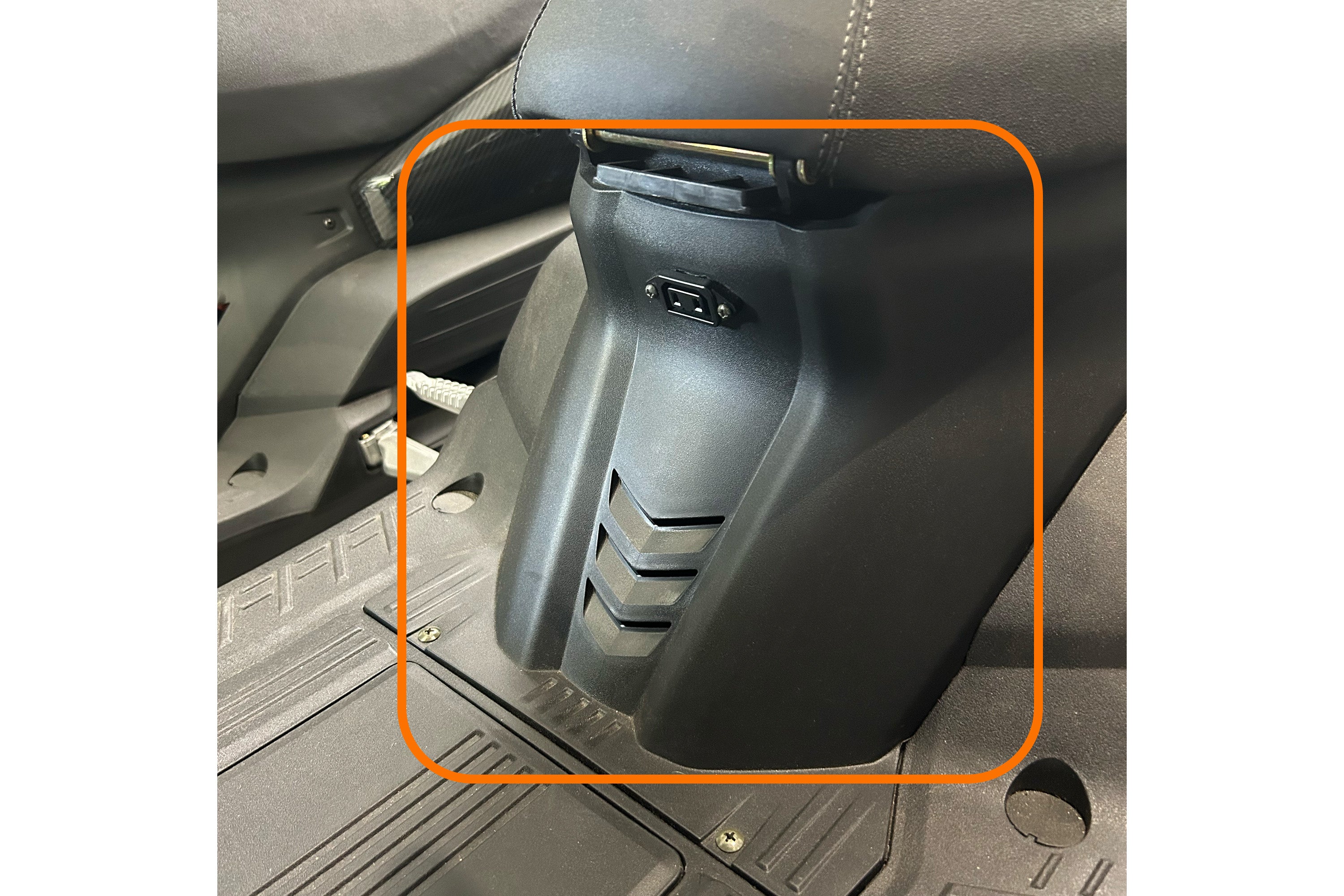 Emmo Nok Charging Port Panel