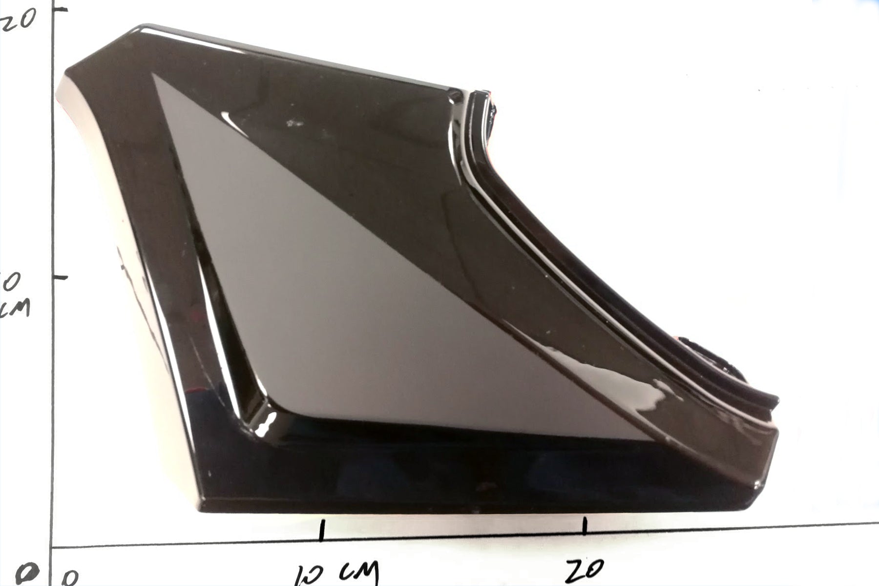Emmo Kamen - Middle Side Panel - Silver/Black/Red
