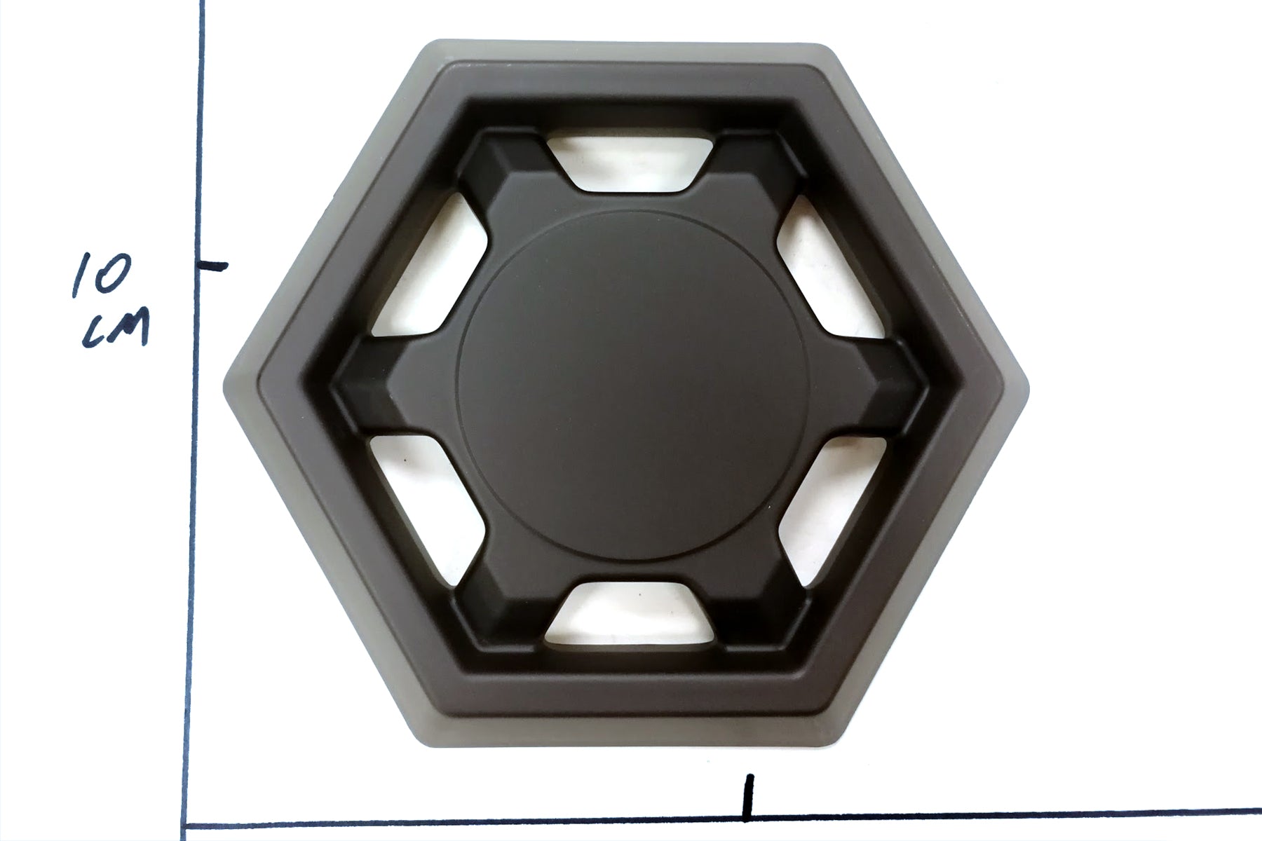 Emmo Kamen - Right Detail Medium Panel - Black