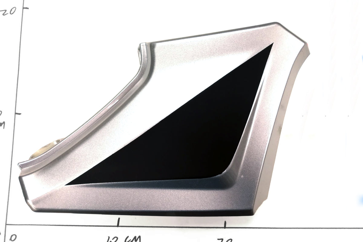 Emmo Kamen - Middle Side Panel - Silver/Black/Red