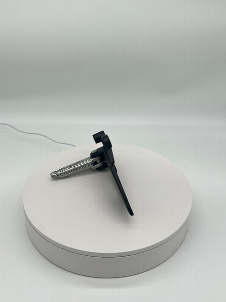 Tao Leo & Evoque Streetster Pegs