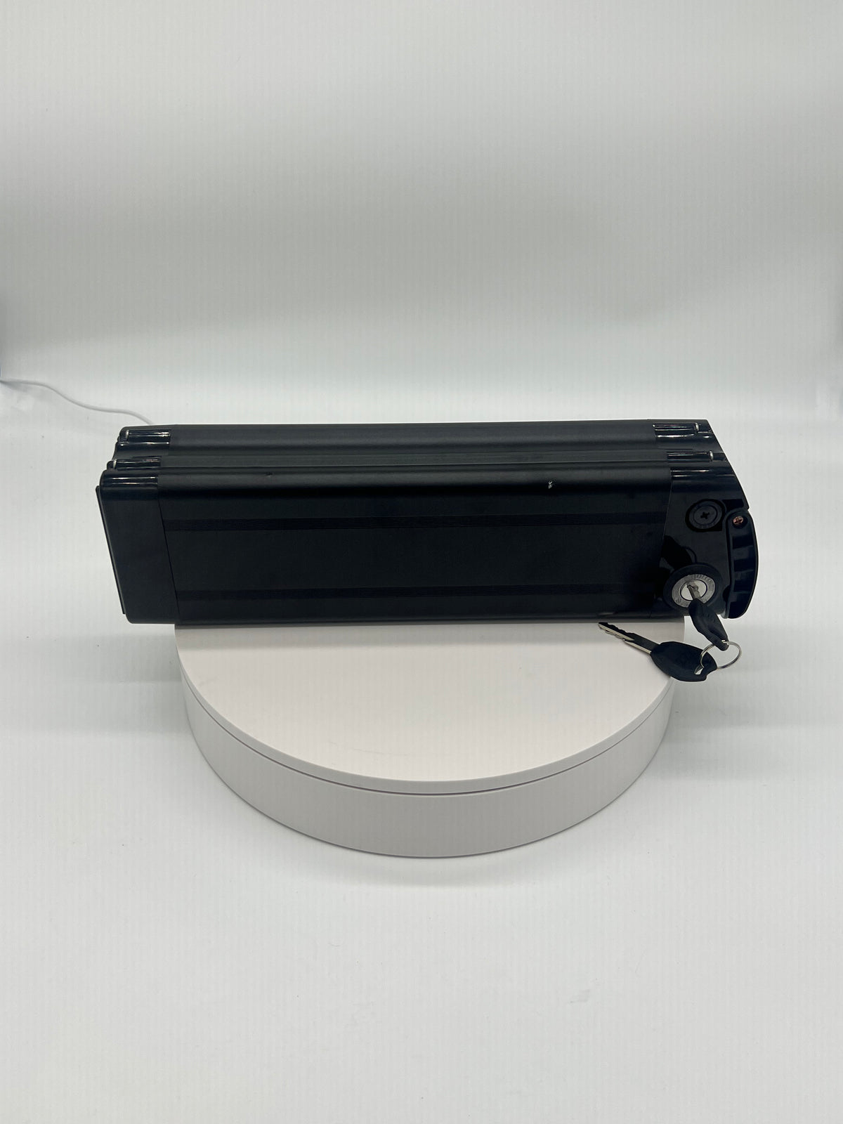 Taubik Bolt Battery
