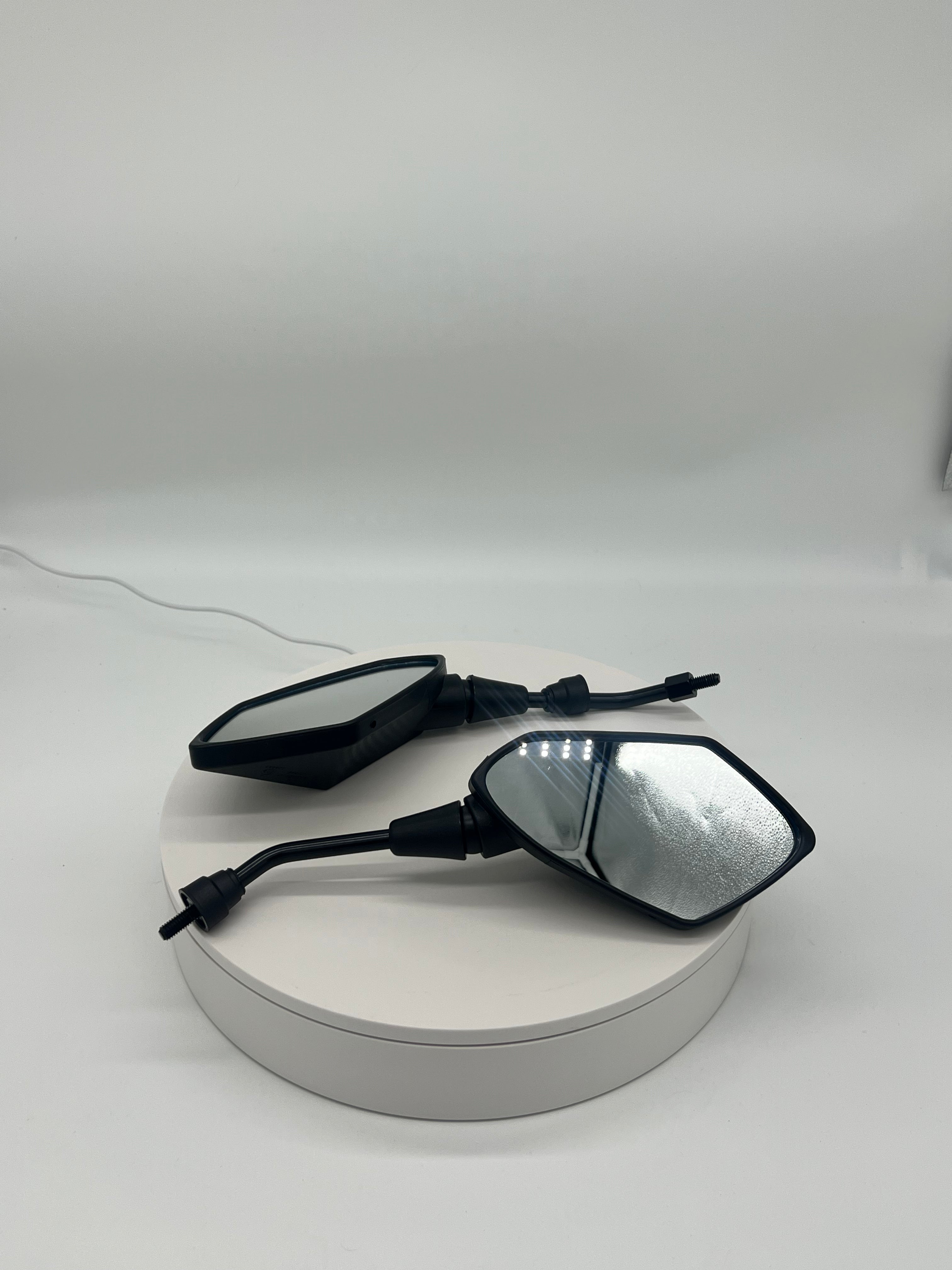 Emmo Knight, NOK Mirror Set