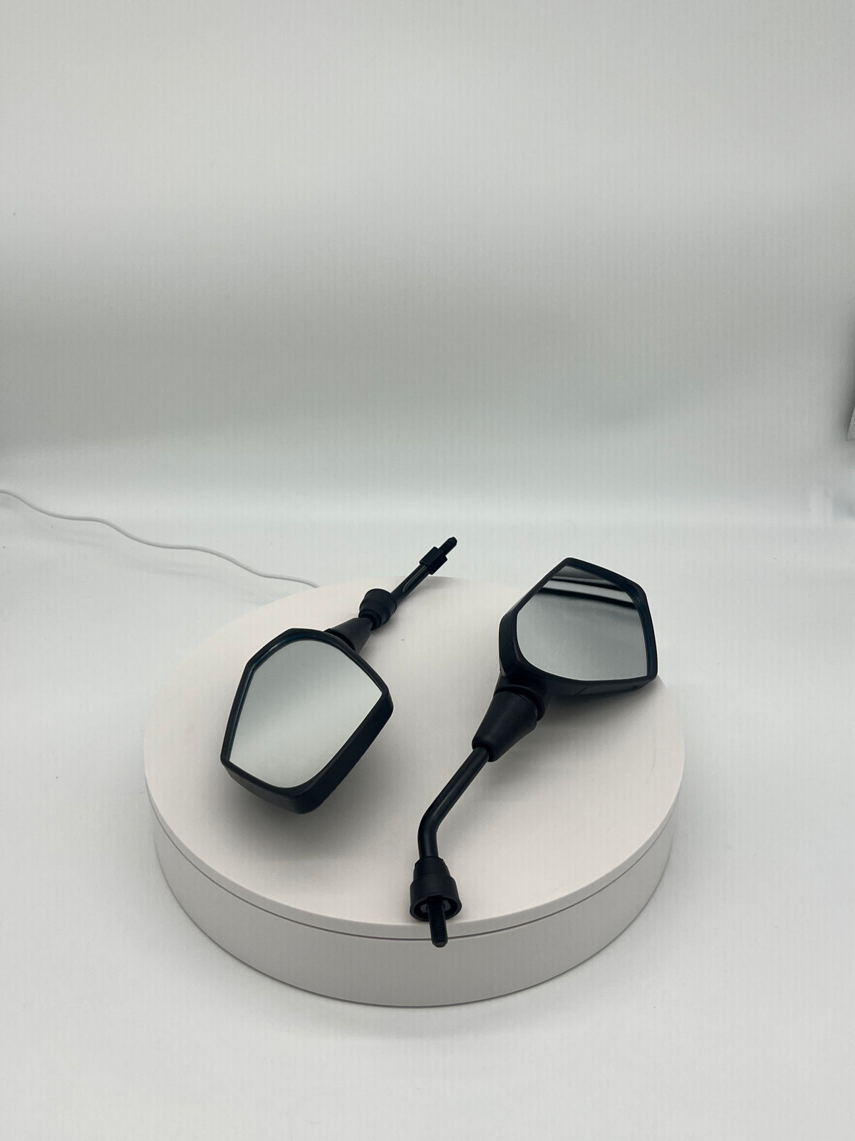 Emmo Knight, NOK Mirror Set