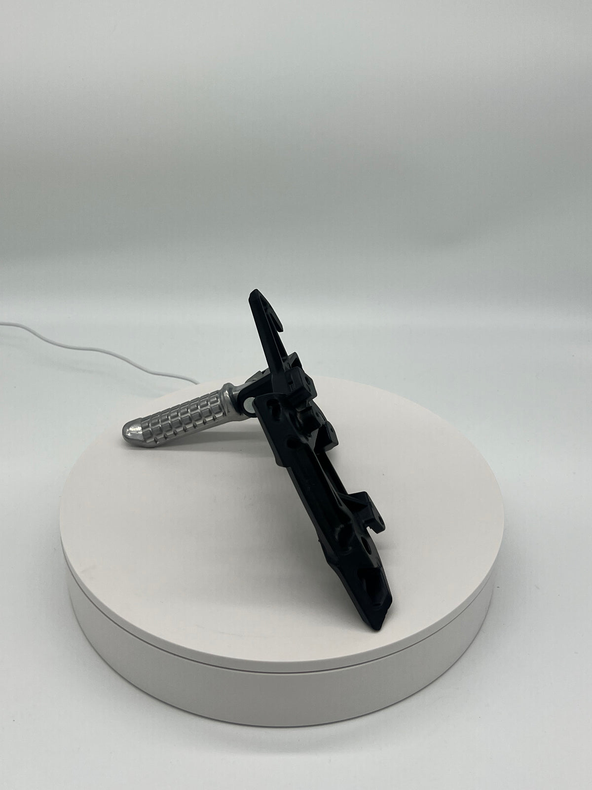 Tao Leo & Evoque Streetster Pegs