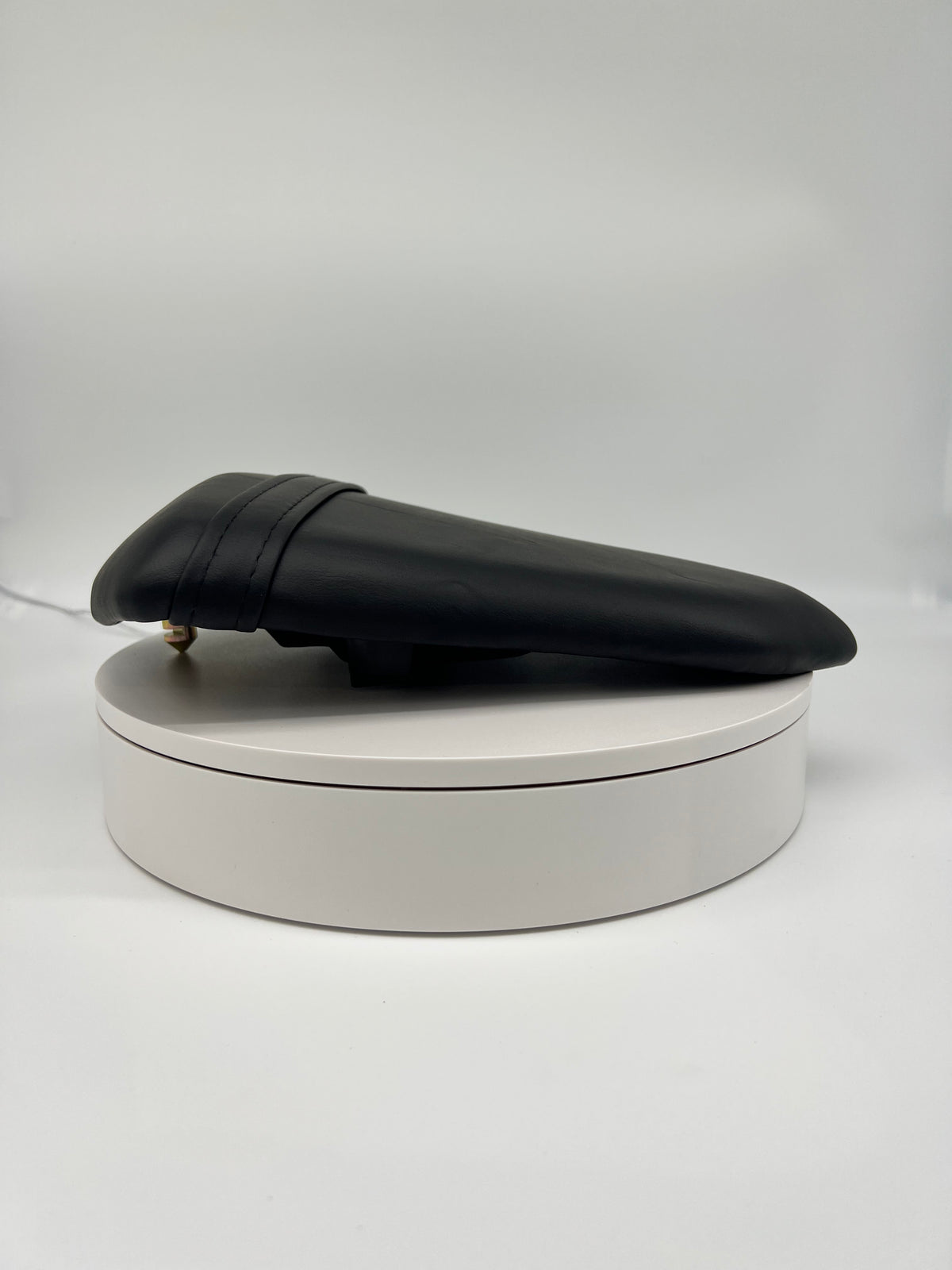 Emmo Zone/Tao Leo Rear Seat