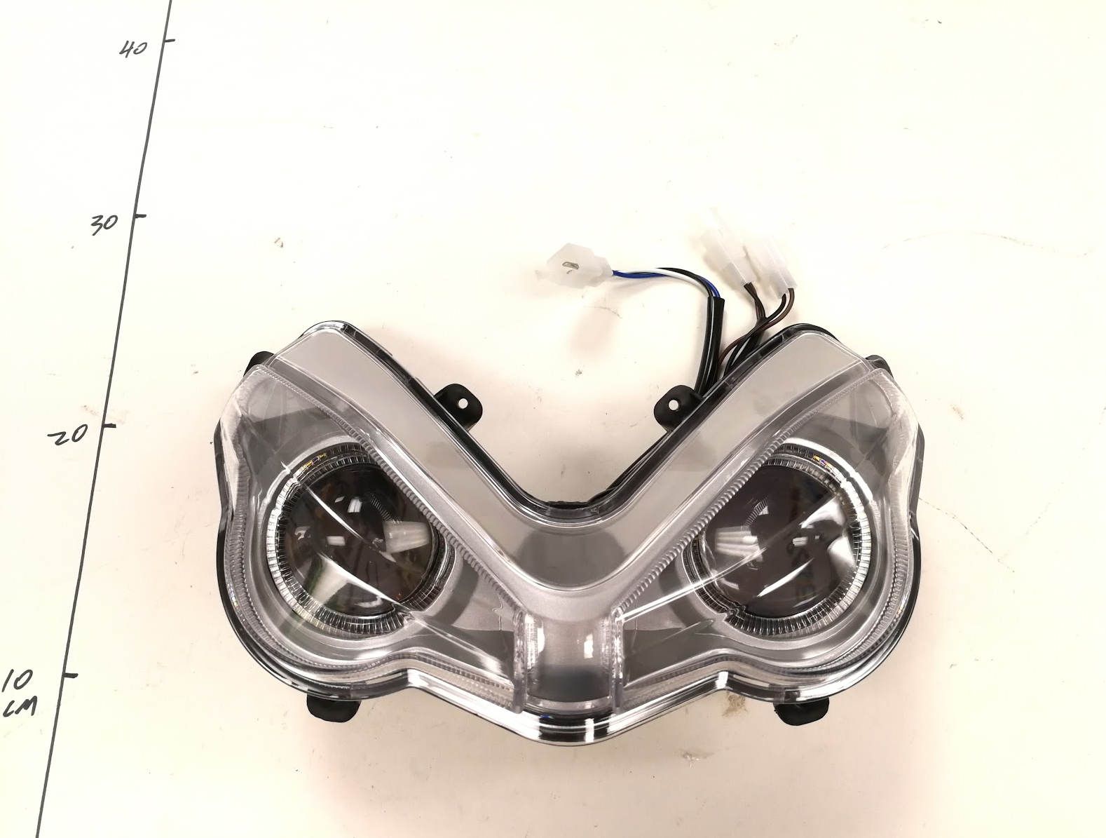 Emmo Kamen Headlight Assembly KM41001