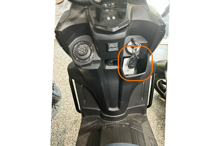 Emmo Nok Panel Facing Driver (Inner)