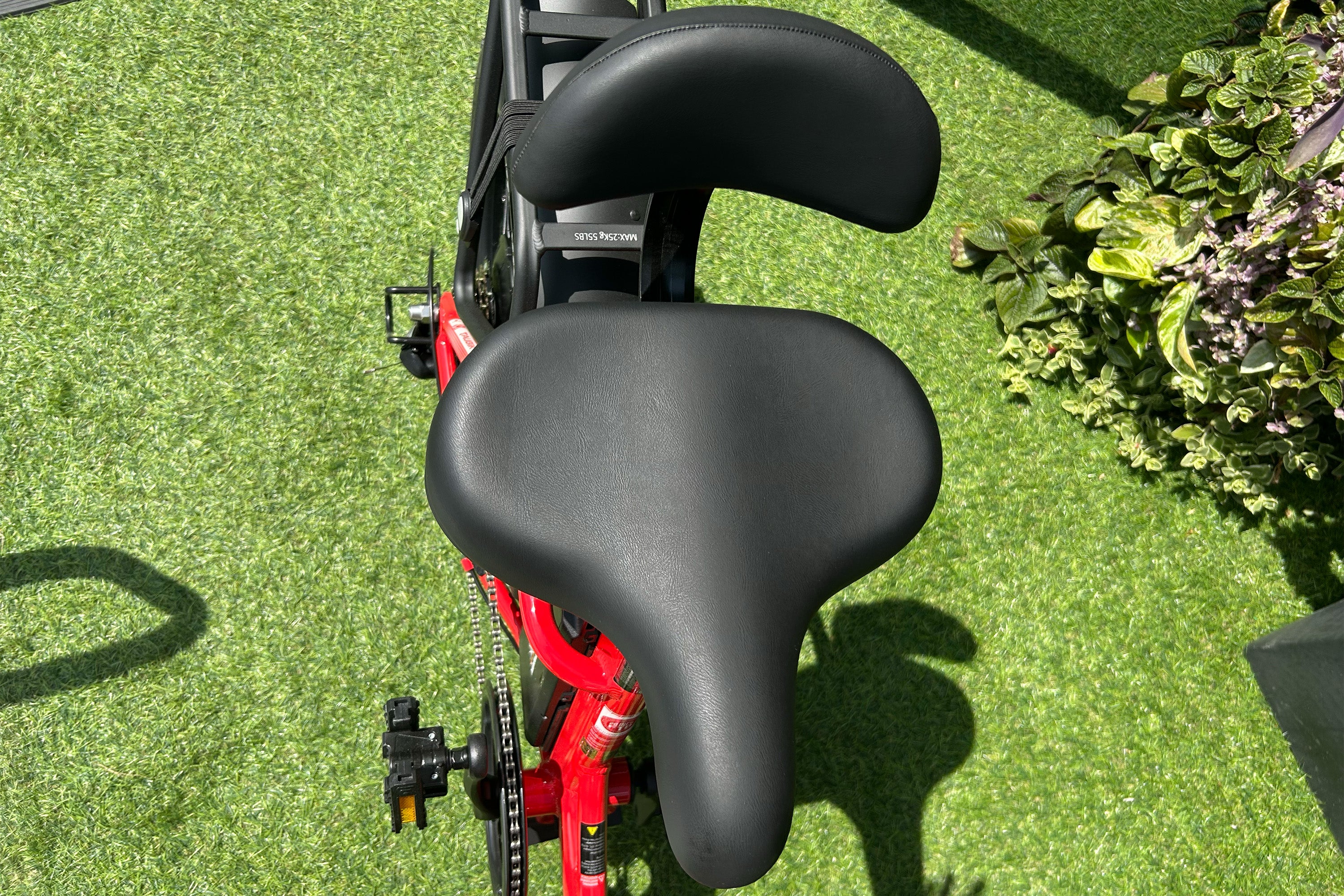 Taubik Seat With Backrest